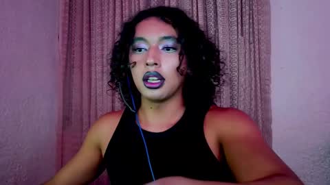 Snapshot of angelsdustxxx chatting on September 23, 4:37 am online show from September 23, 4:37 am