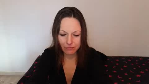 Giulia online show from February 25, 1:43 pm