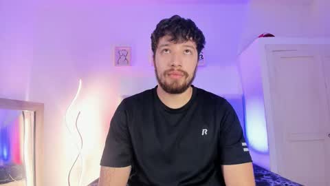 Angel online show from February 22, 5:44 pm