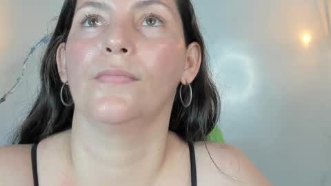 ANGIE online show from February 15, 2:22 pm