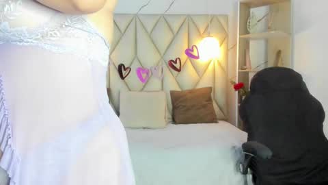 ANGIE online show from February 24, 2:37 pm