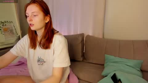 Snapshot of angelwise chatting on April 16, 3:18 am angelwise online show from April 16, 3:18 am