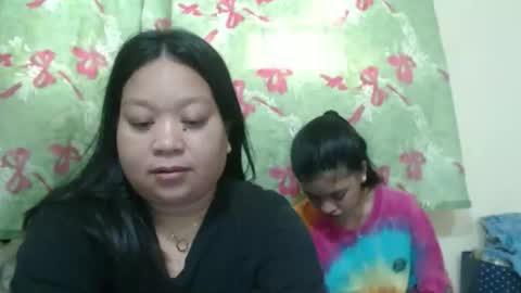 Snapshot of angelxmills chatting on February 16, 11:12 pm angelxmills online show from February 16, 11:12 pm