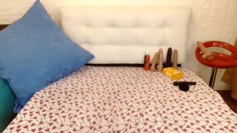 Angie online show from March 3, 4:24 pm