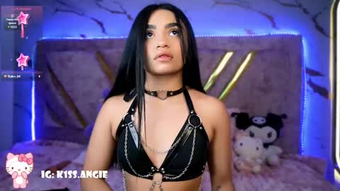 Angie online show from October 17, 2:15 am