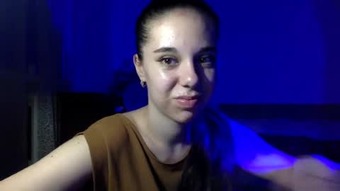 Snapshot of angle_cute05 chatting on June 30, 9:16 pm Angel Cute online show from June 30, 9:16 pm