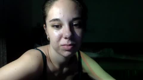 Snapshot of angle_cute05 chatting on July 2, 8:48 pm Angel Cute online show from July 2, 8:48 pm