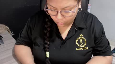 angy online show from November 13, 12:15 pm