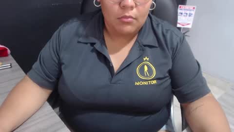 Snapshot of angy_ro12 chatting on April 25, 9:12 pm angy online show from April 25, 9:12 pm