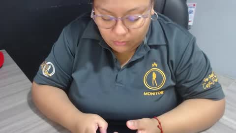 Snapshot of angy_ro12 chatting on May 16, 12:04 pm angy online show from May 16, 12:04 pm