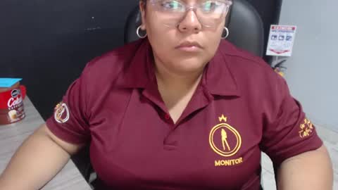 Snapshot of angy_ro12 chatting on July 3, 12:55 pm angy online show from July 3, 12:55 pm