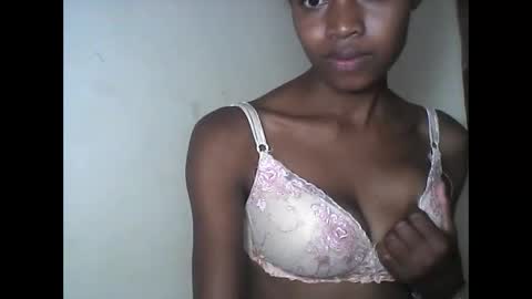 anicha_69 online show from May 29, 5:55 pm