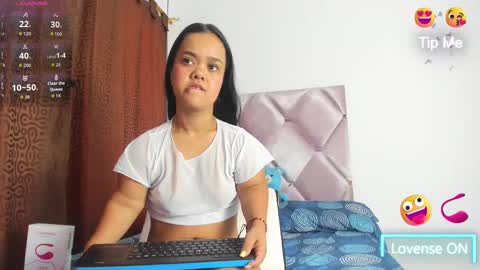 anierey online show from October 16, 9:05 pm