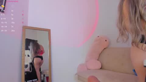 Maria online show from April 7, 7:03 pm