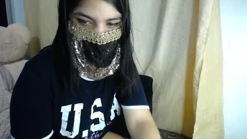 Snapshot of aniisaalii chatting on February 13, 3:46 am Anissa online show from February 13, 3:46 am