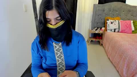 Snapshot of aniisaalii chatting on March 17, 1:03 pm Anissa online show from March 17, 1:03 pm
