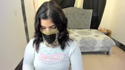 Snapshot of aniisaalii chatting on March 24, 4:12 pm Anissa online show from March 24, 4:12 pm