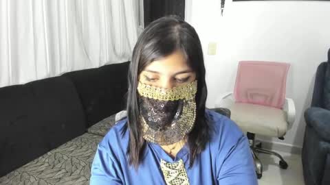 Snapshot of aniisaalii chatting on April 10, 3:23 am Anissa online show from April 10, 3:23 am