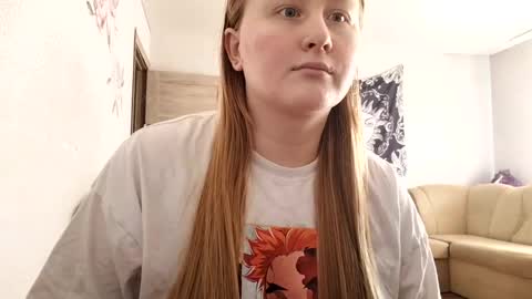 Snapshot of anika_lipps chatting on September 24, 2:09 pm Anika online show from September 24, 2:09 pm