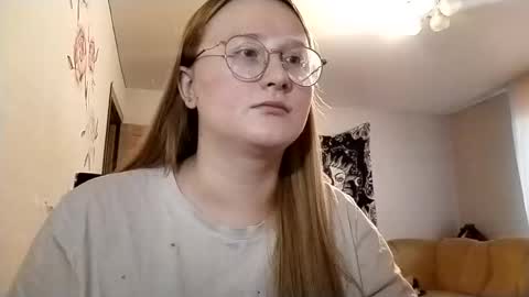 Snapshot of anika_lipps chatting on October 13, 5:18 am Anika online show from October 13, 5:18 am