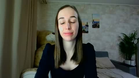 Snapshot of anikabloom chatting on February 1, 9:24 pm anikabloom online show from February 1, 9:24 pm