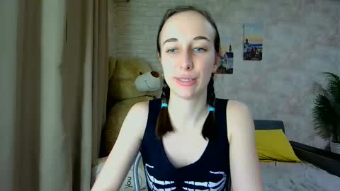 Snapshot of anikabloom chatting on February 13, 6:53 am anikabloom online show from February 13, 6:53 am