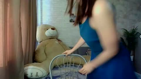 anikabloom online show from March 15, 10:10 am