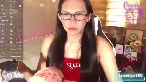 Snapshot of anikkafox chatting on February 21, 6:47 am Nikka online show from February 21, 6:47 am