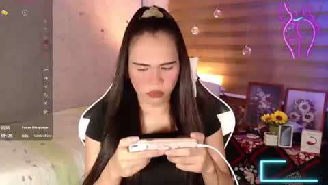 Snapshot of anikkafox chatting on February 23, 5:32 pm Nikka online show from February 23, 5:32 pm