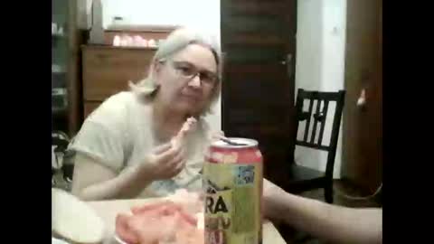 Snapshot of animus987 chatting on April 3, 7:01 pm animus987 online show from April 3, 7:01 pm