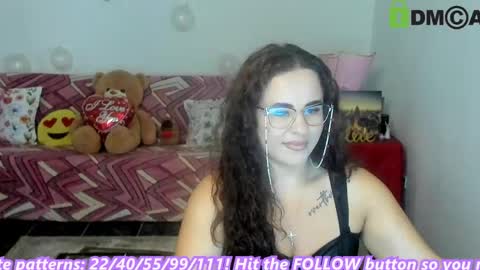 AnissyaX online show from May 26, 2:51 am
