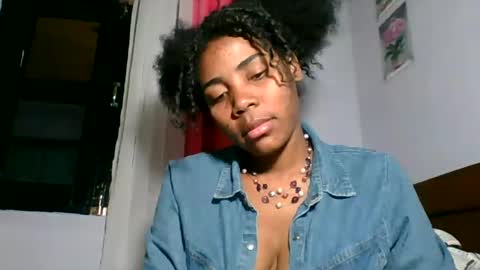Snapshot of anita623276 chatting on July 3, 3:29 pm anita623276 online show from July 3, 3:29 pm