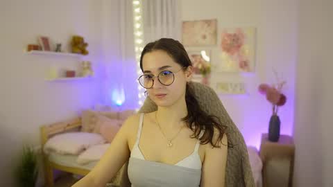 Anita Grey online show from March 4, 7:53 pm