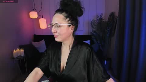 Snapshot of anita_muse chatting on January 19, 12:17 am Anita online show from January 19, 12:17 am