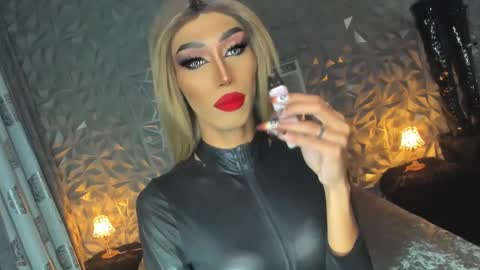 Miss Ann online show from January 9, 8:24 am