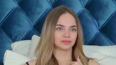 AnitaVenture online show from November 5, 4:56 am