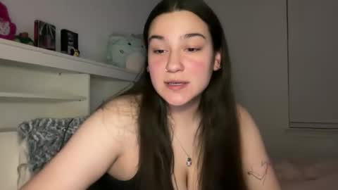 Snapshot of anitayurmoni chatting on February 11, 1:54 am anitayurmoni online show from February 11, 1:54 am