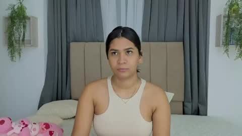 Snapshot of anittafoxx chatting on May 2, 9:42 pm anittafoxx online show from May 2, 9:42 pm