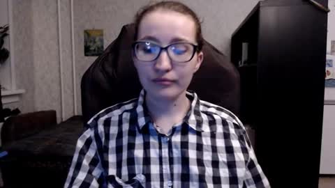 Snapshot of ankey_rayah chatting on March 26, 10:26 pm Nameless online show from March 26, 10:26 pm