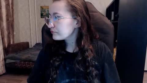 Snapshot of ankey_rayah chatting on March 30, 11:17 pm Nameless online show from March 30, 11:17 pm