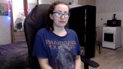 Snapshot of ankey_rayah chatting on April 16, 10:12 pm Nameless online show from April 16, 10:12 pm