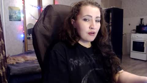 Snapshot of ankey_rayah chatting on April 23, 11:42 am Nameless online show from April 23, 11:42 am