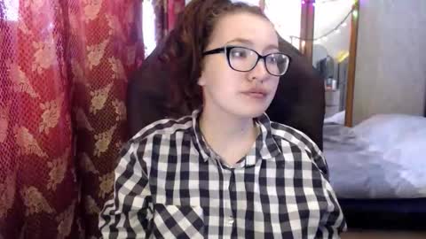 Snapshot of ankey_rayah chatting on April 27, 7:50 am Nameless online show from April 27, 7:50 am