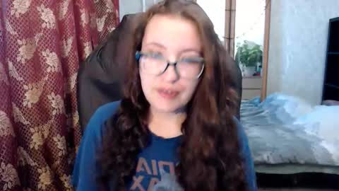 Snapshot of ankey_rayah chatting on May 18, 10:48 pm Nameless online show from May 18, 10:48 pm