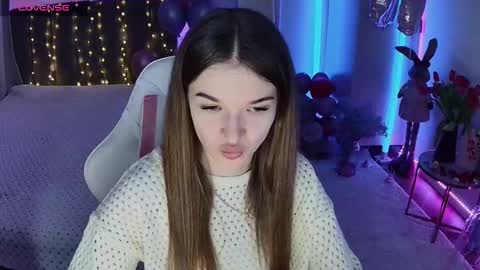 Snapshot of ann_woood chatting on March 11, 7:47 am ann_woood online show from March 11, 7:47 am