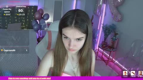 Snapshot of ann_woood chatting on April 1, 3:20 pm ann_woood online show from April 1, 3:20 pm