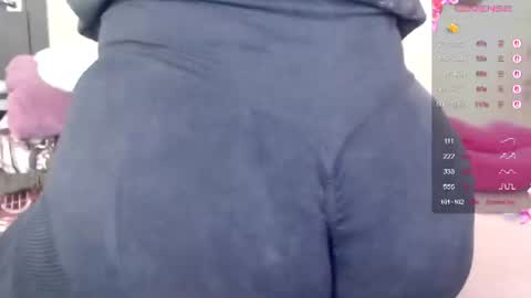 Snapshot of anna_asss chatting on July 8, 12:42 pm anna_asss online show from July 8, 12:42 pm