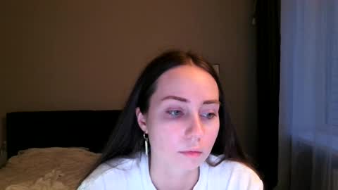 anna beell online show from June 13, 7:45 pm