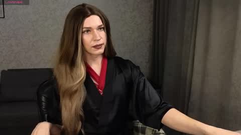 Anna online show from April 18, 8:42 pm