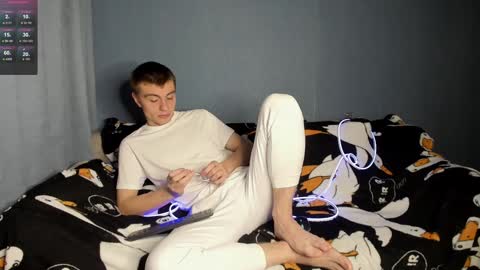 Snapshot of anna_jason chatting on December 13, 6:49 pm Fansly Jason sweet ass online show from December 13, 6:49 pm